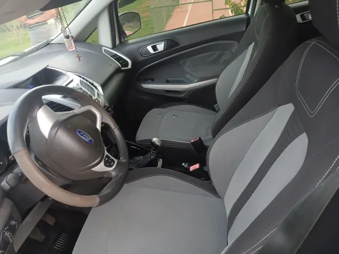 Ford Ecosport Freestyle 1.6 16V Flex 5P 2013