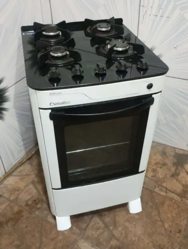 Fofão mesa de vidro esmaltec