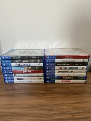 LOTE DE JOGOS PS4 - 16 JOGOS