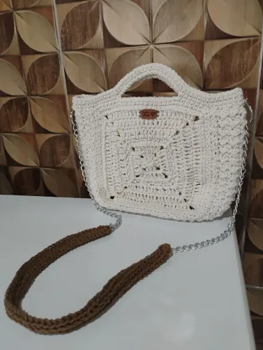 Bolsa em crochê