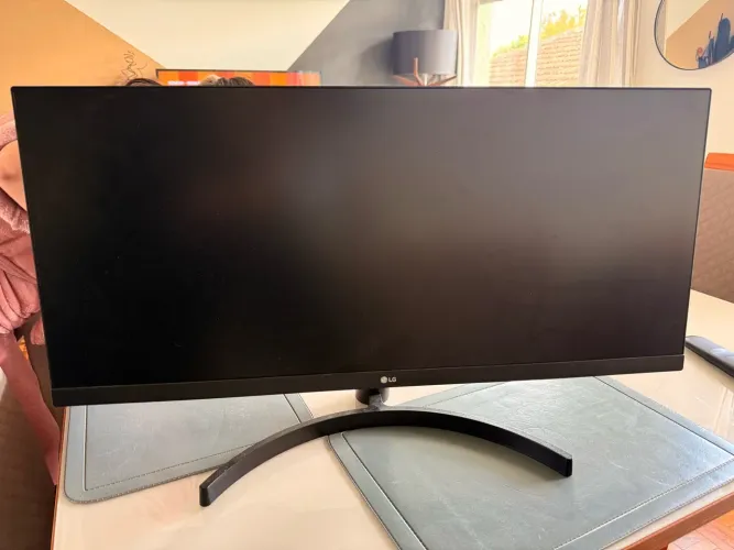 Monitor ultra Wide 29 polegadas 