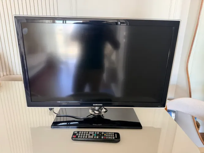 TV Led Samsung 32 com Chromecast