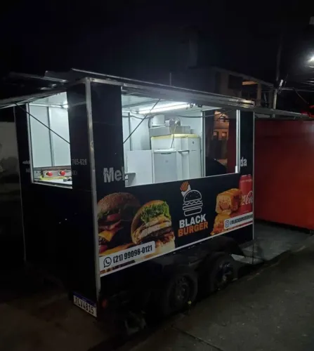 Trailer de alimentação 