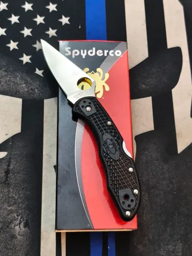 Spyderco Delicia C11FPBK Made in Japan Seki-City zerado na caixa a pronto Envio!