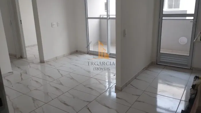 Apartamento para Locação na Mooca, 2 Dormitórios, 50m²