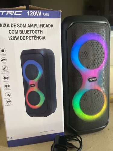 Caixa de som amplificada com Bluetooth 120W de potência