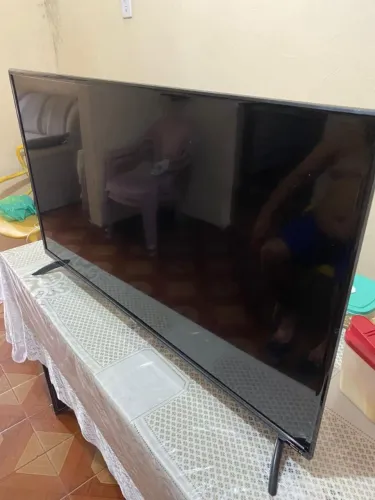 TV retirada de peças