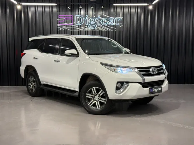 Toyota Hilux SW4 SRV 4X2 2.7 Flex 16V Aut. 2019