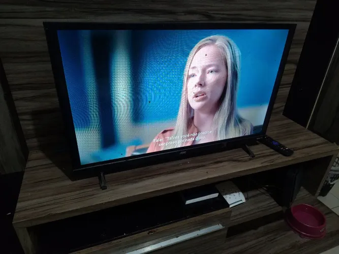 IMPERDÍVEL! Tv LED 32" AOC SMART SEMINOVA R$199,00