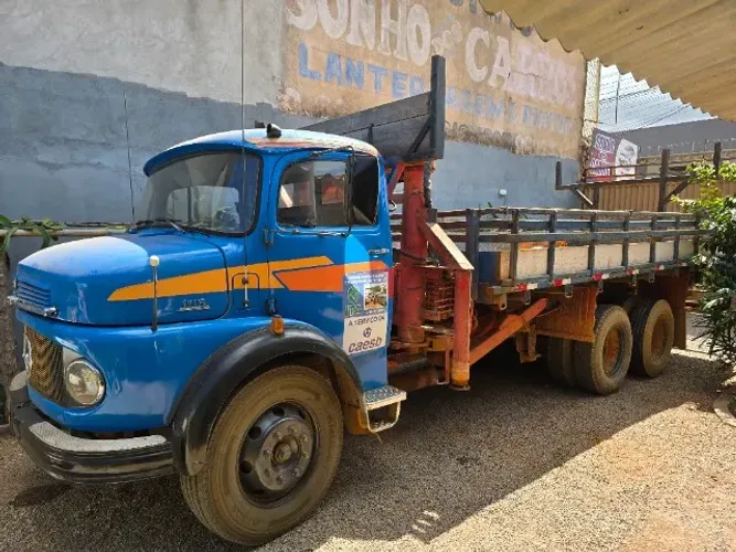 Caminhão Mercedes MB 1113 MUNCK