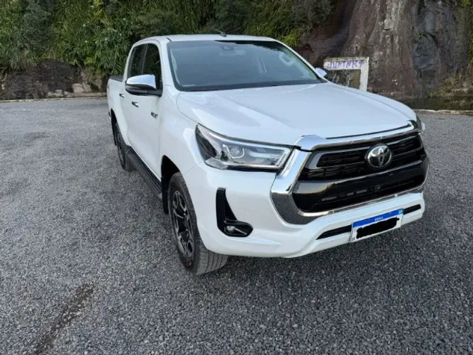 Toyota Hilux CD SRX 4X4 2.8 TDI 16V Diesel Aut. 2022
