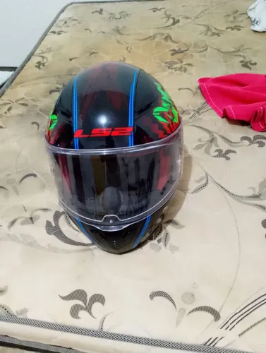 Capacete LS2