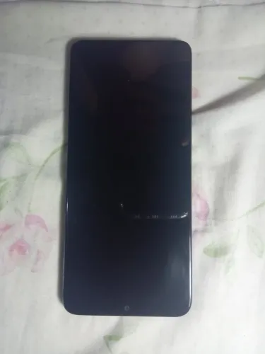 Celular e22