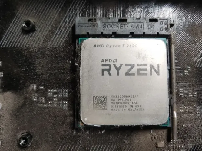 Kit Ryzen 2600 + 16GB RAM + AB350m