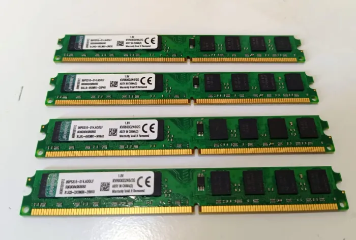 Kit 8GB DDR2 Kingston (4x 2GB) para Computador / Desktop