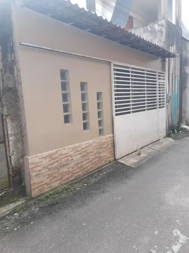 MO Casa 1 Quarto + Garagem próxima Shopping Castanheira