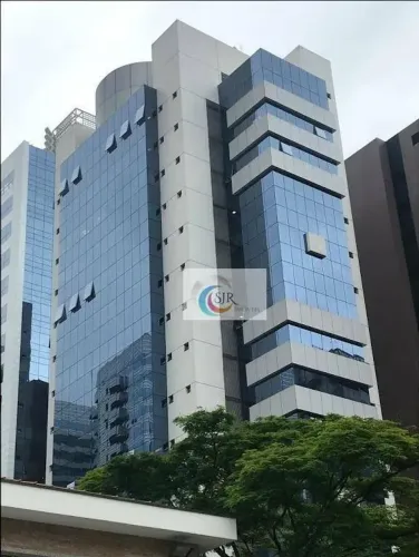 Conjuntos com 198m² com 6 vagas próx. da Av. Berrini!!
