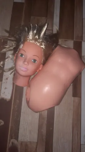 LOTINHO DE BONECAS SUCATAS