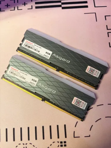 Memória RAM 16GB (2x8) 3200MHz