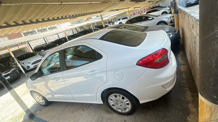 Ford KA 1.5 Sedan SE Plus 12V Flex 4P Aut. 2020