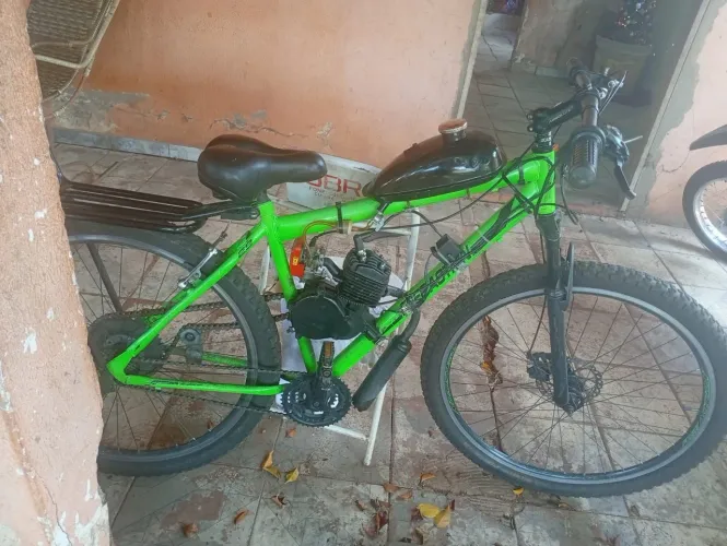 Vende-se bicicleta motorizada 