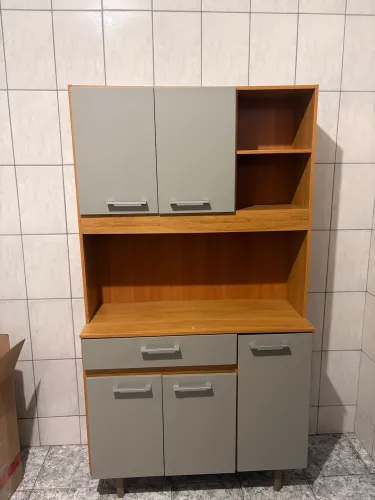 Armário de cozinha semi novo