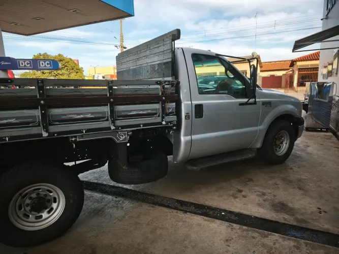 Ford F-350 3.9 Cummins Turbo Diesel Mec. 2011