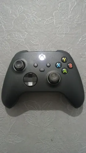 Controle Xbox série s defeito.
