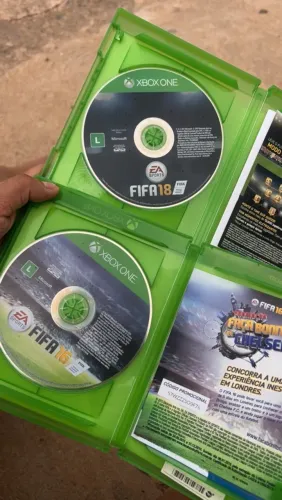 Jogo FIFA 16 e FIFA 18