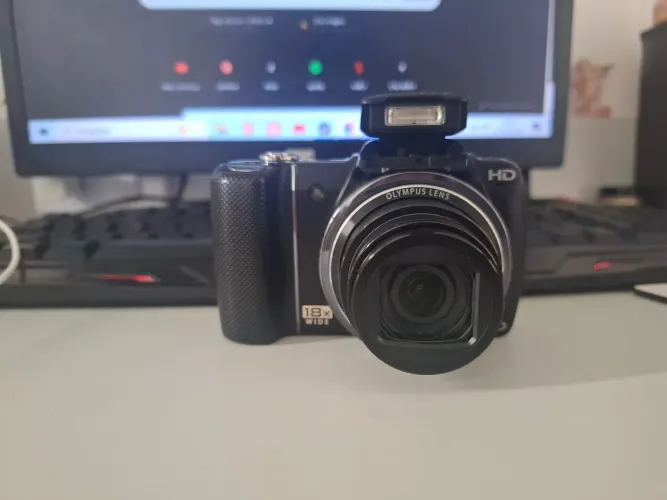 Camera olympus sz-10(ler descrição)
