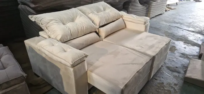 Sofá retrátil e reclinável 2 lugares bege novo 