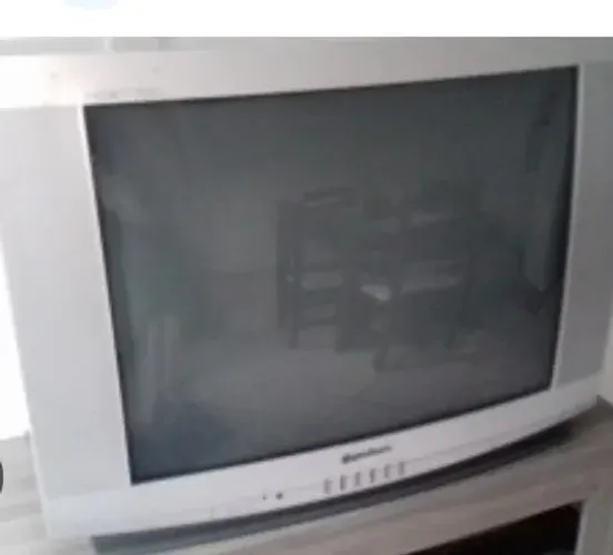 Vendo TV Gradiente 29 polegadas Tubo para arrumar ou usar as peças