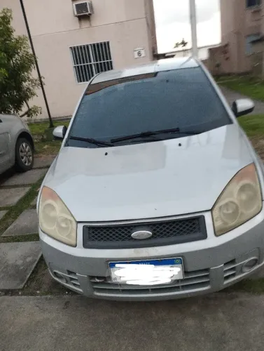 Ford Fiesta Sedan 1.0 8V Flex 4P 2008