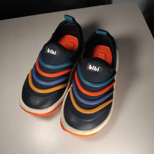 Tenis Infatil Bibi Colorido Pouco uso