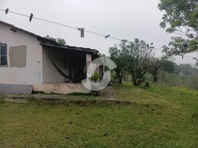 Sítio com 2 dormitórios à venda, 16287 m² por R$ 250.000,00 - Vila Verde (Cabuçu) - Itabor