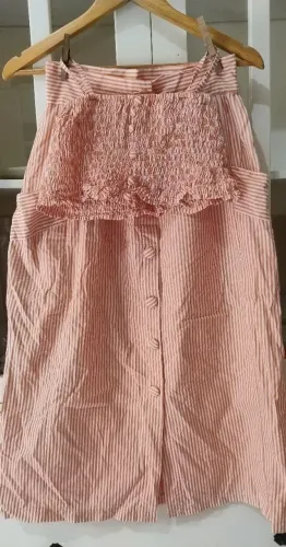 Roupas em ótimo estado.