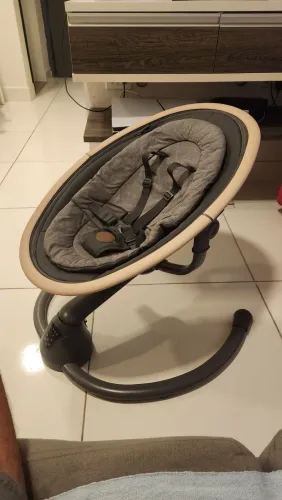 Cadeira de Balanço Eletrônica Maxi-Cosi