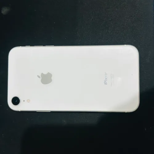iPhone XR