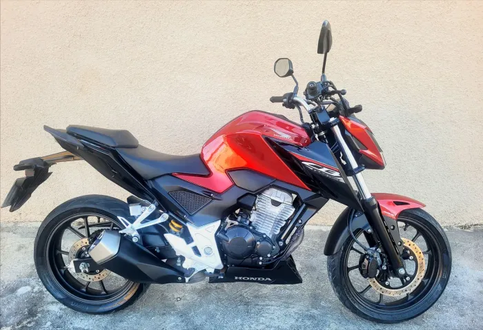CB 300F TWISTER ABS - 2025 - 8.500 KM