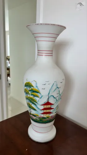 Vaso gigante em opalina estampa oriental