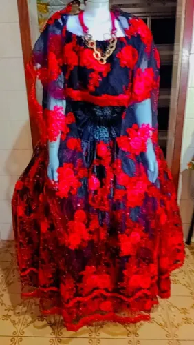 Roupas bombagira novas