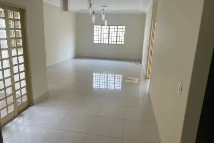 G21-CASA LINDA EM CAJAZEIRAS