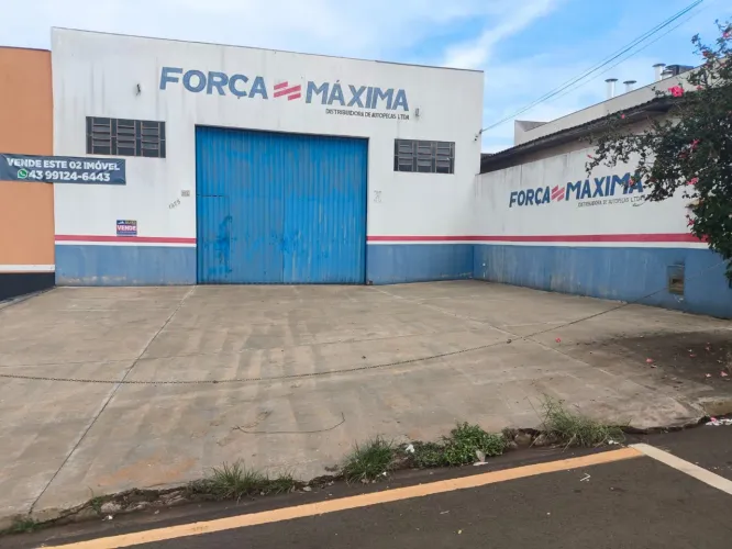 VENDE-SE BARRACÃO EM IBIPORÃ