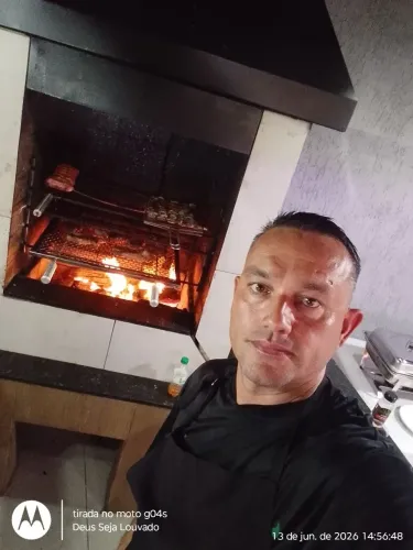 Serviço de Churrasqueiro São Paulo Renato 