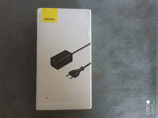 [LACRADO] Carregador de Parede Baseus Gan3 Pro 65W com 2 Portas USB-C e 2 portas USB-A