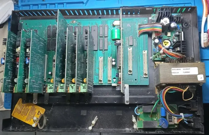 PABX CORP 8000 6/16