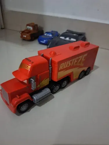 7 Carros filme mcqueen 