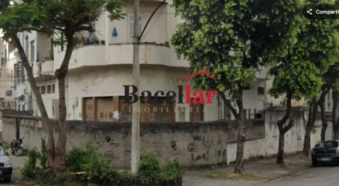 Loja : / Comercial / Riachuelo