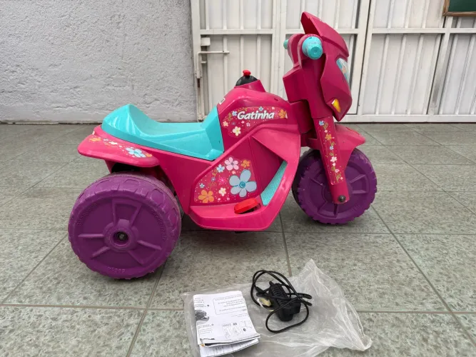 Motoca infantil bateria