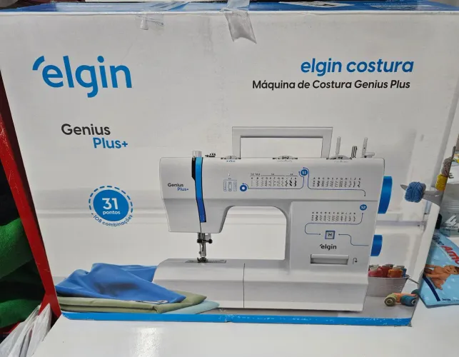 Máquina de costura 
